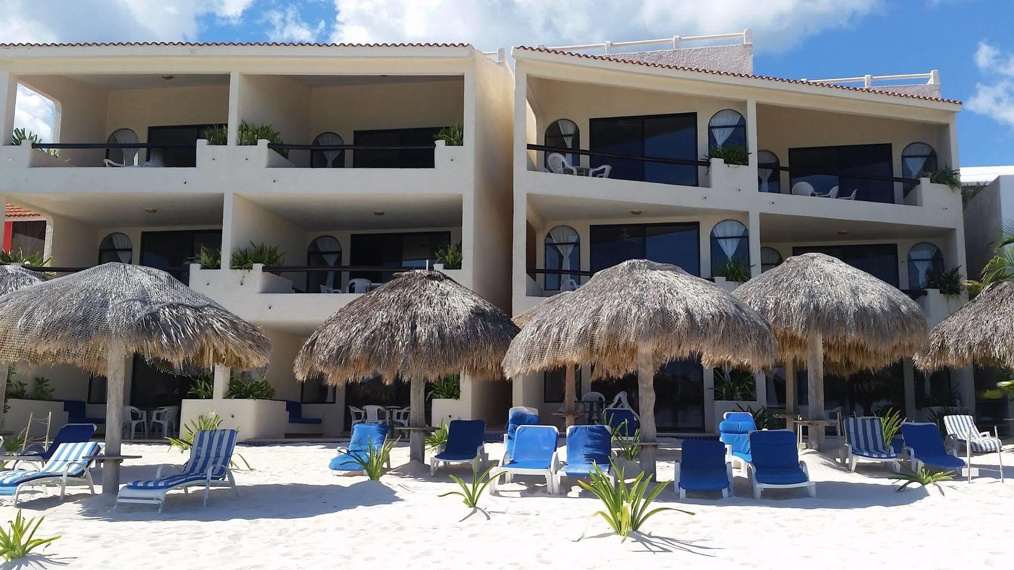 Aquatech Villas Derosa Resort Akumal Exterior foto